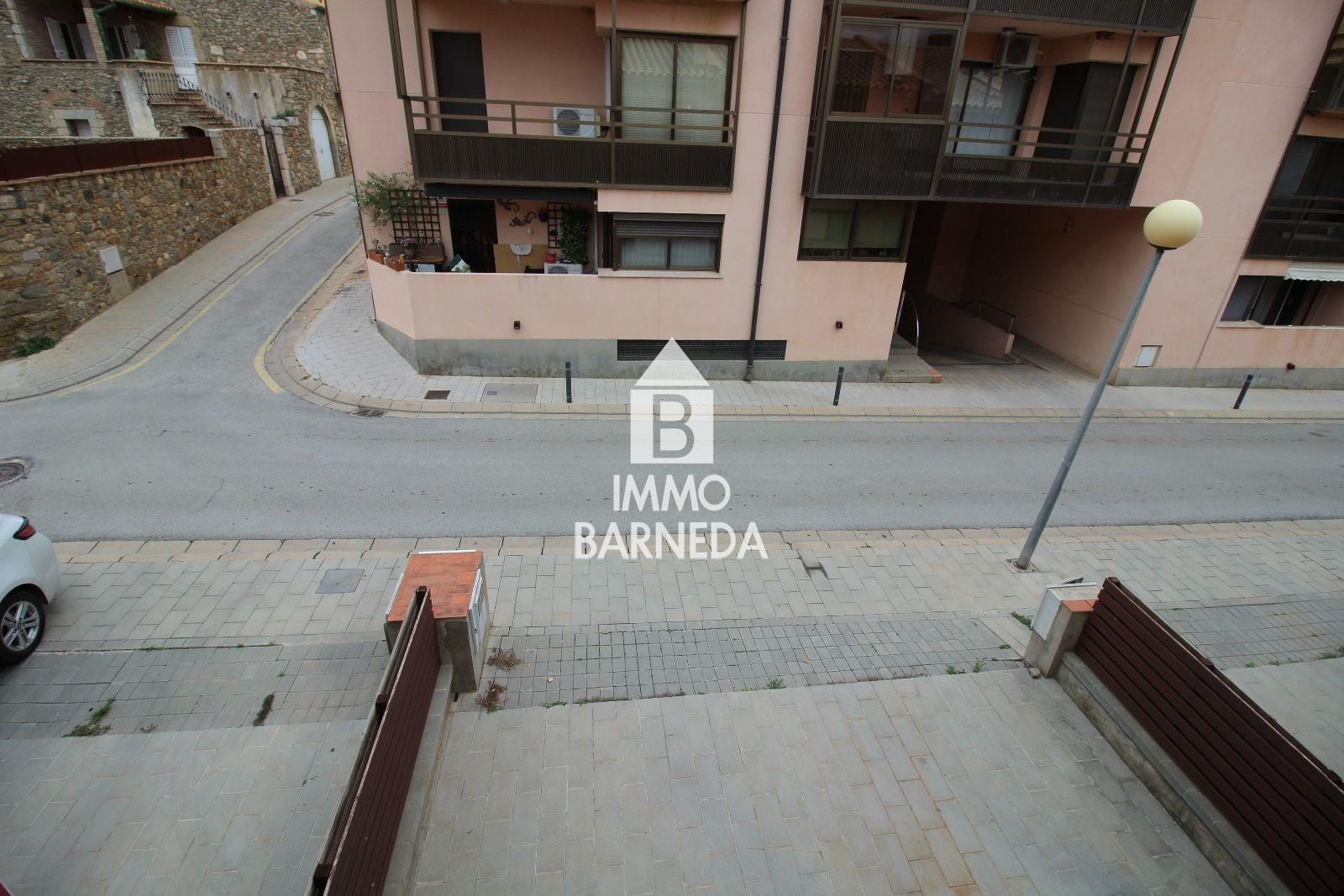 OLIVERA PALAU Parking