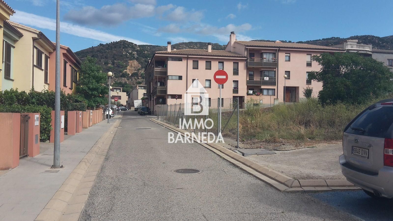 OLIVERA PALAU Parking