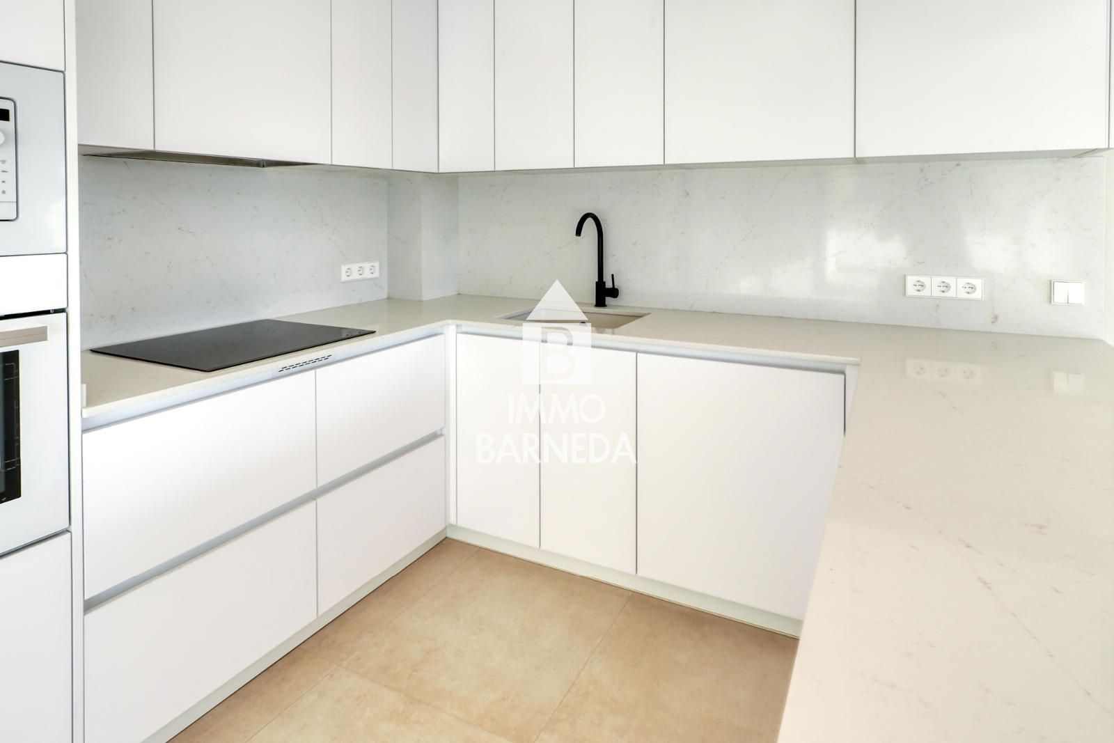 Exclusiva vivienda de obra nueva con piscina y jardín en Mas Buscà, Roses