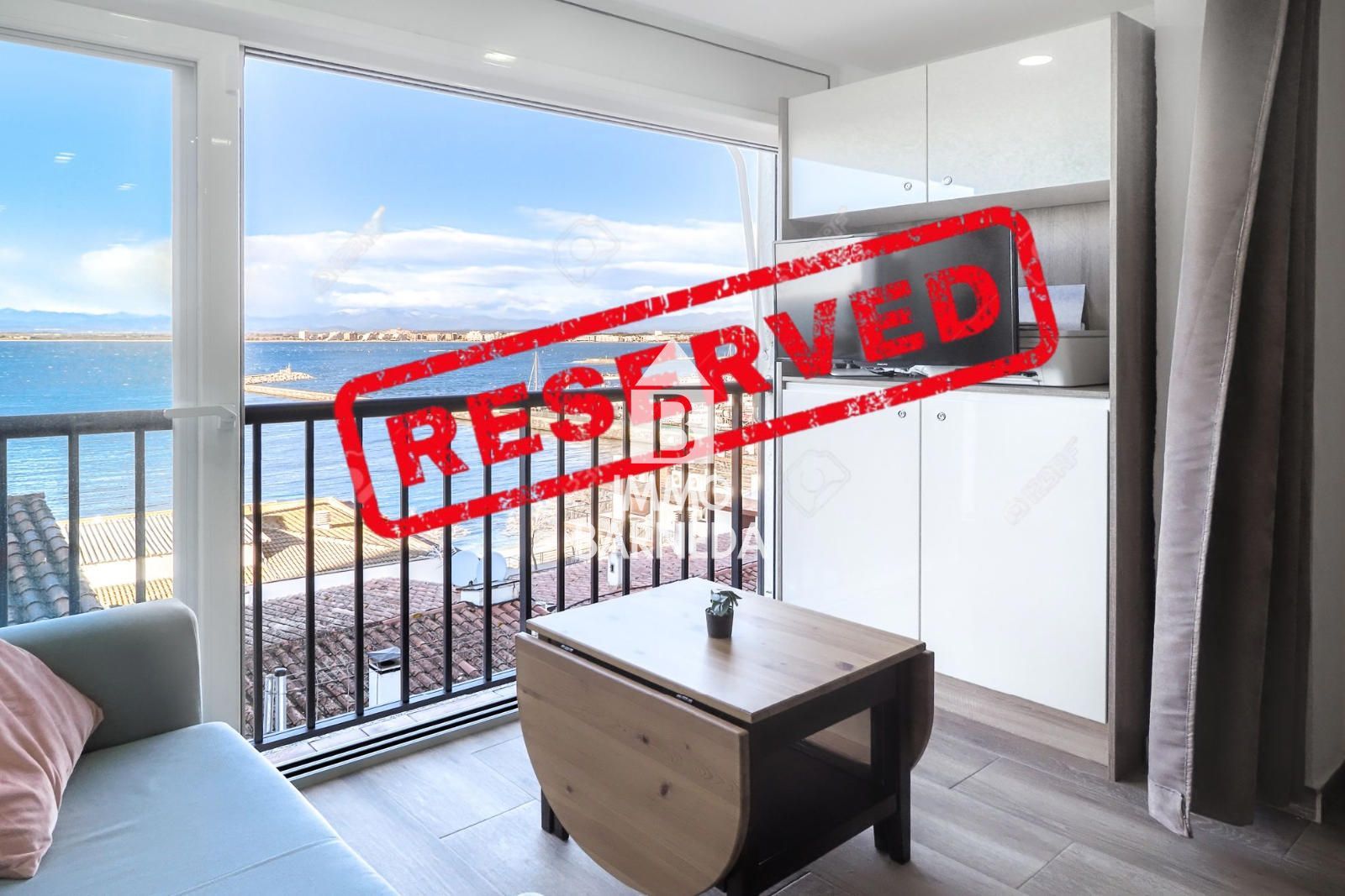 Renoviertes Studio mit Meerblick und Privatparkplatz in Roses