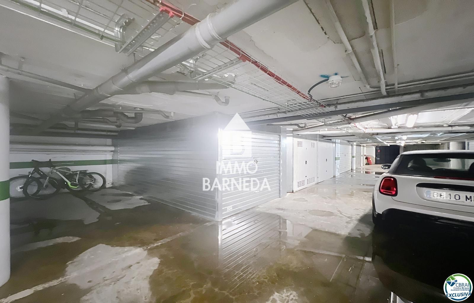 Plaza de Parking Sector Club Nautico