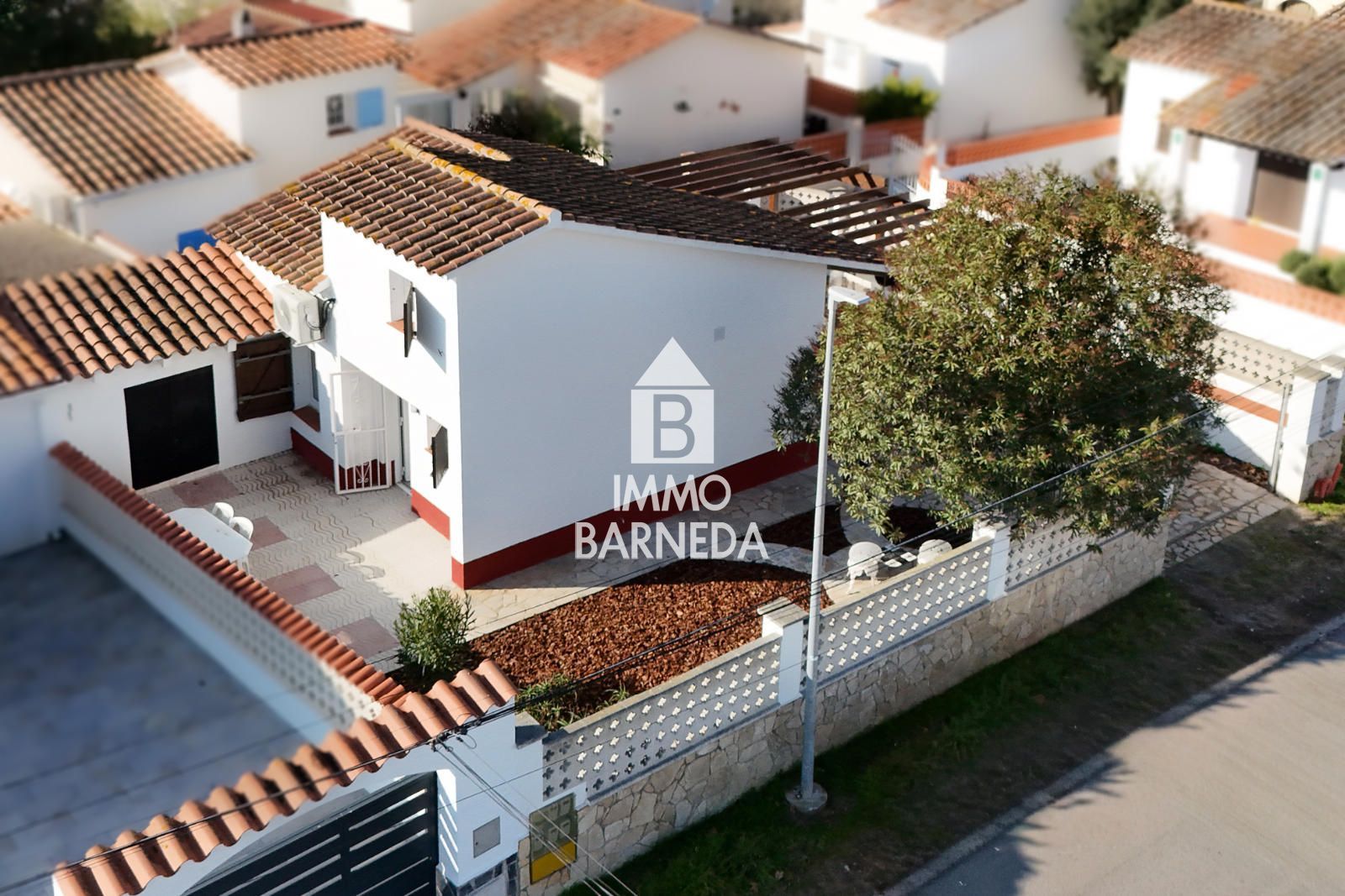 Charming fully renovated house in the residential area of Carlit – Empuriabrava
