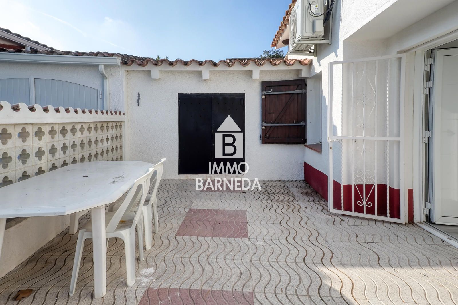 Charming fully renovated house in the residential area of Carlit – Empuriabrava