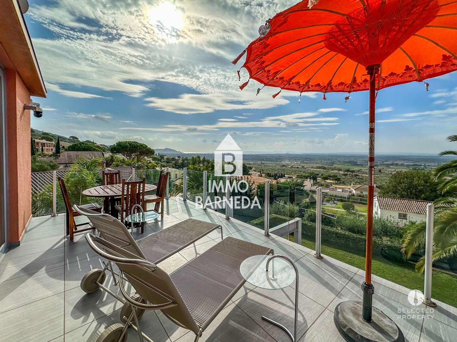 Exklusive Immobilie mit spektakulärem Meer- und Landschaftsblick