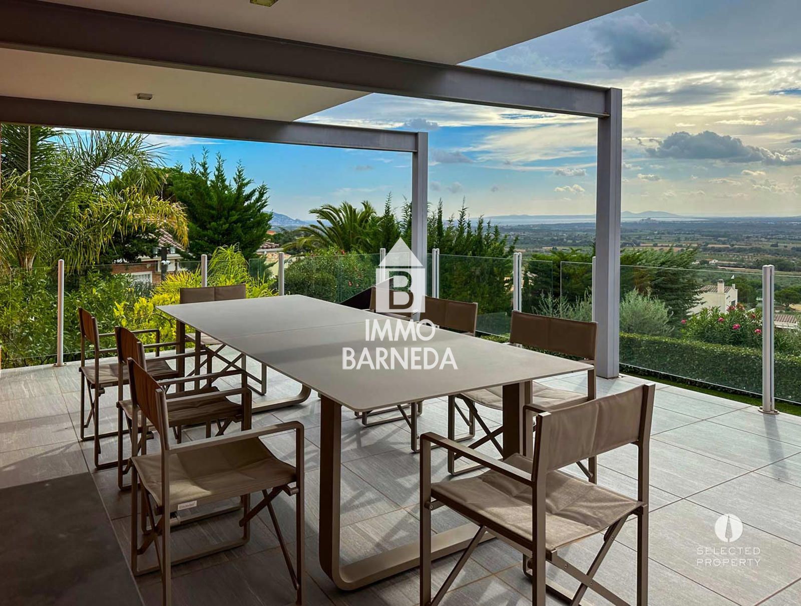 Exklusive Immobilie mit spektakulärem Meer- und Landschaftsblick