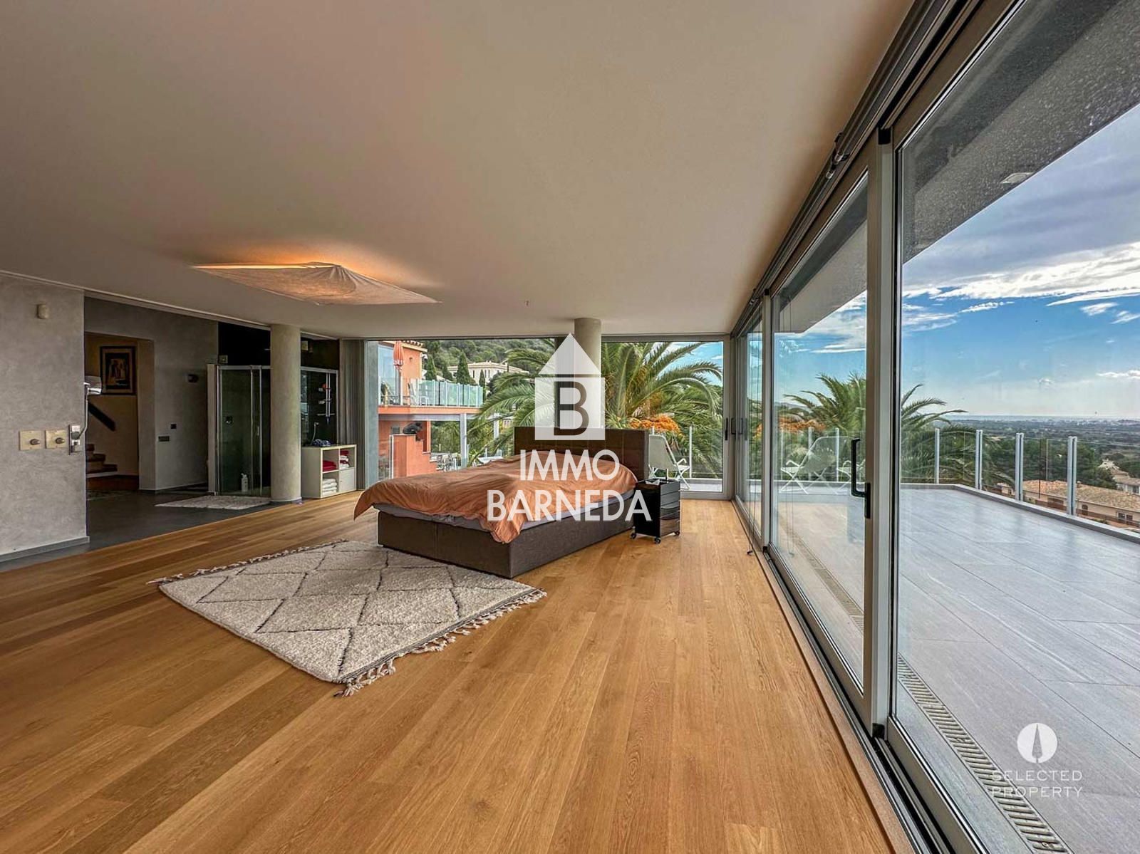 Exklusive Immobilie mit spektakulärem Meer- und Landschaftsblick