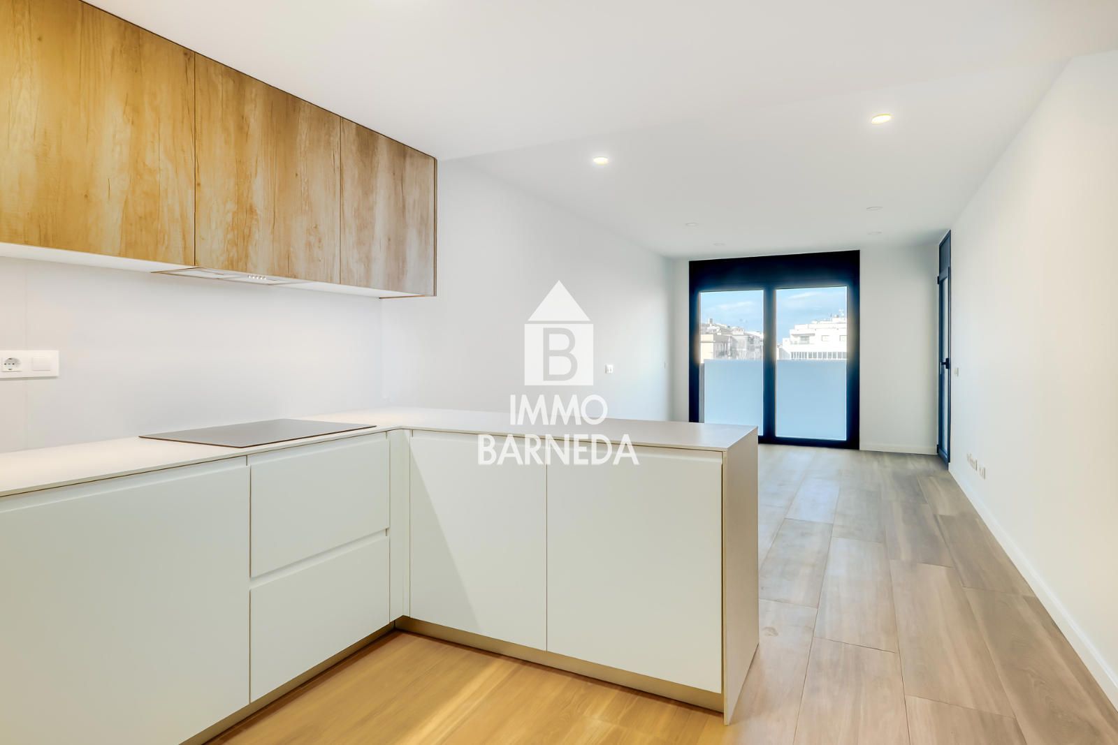 ¡Últimos Apartamentos de Obra Nueva en el Corazón de Roses!