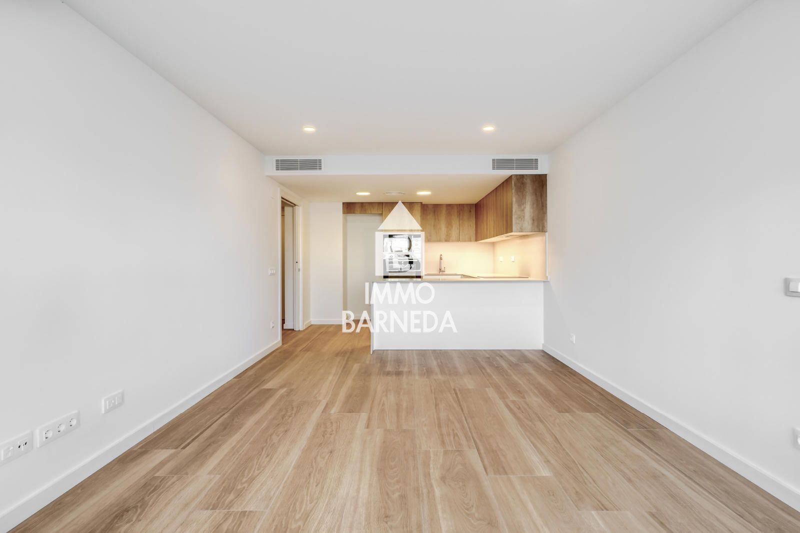 ¡Últimos Apartamentos de Obra Nueva en el Corazón de Roses!