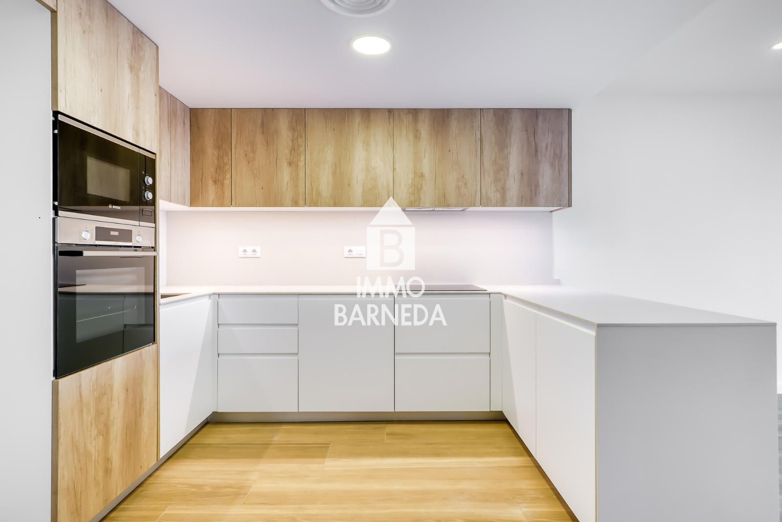 ¡Últimos Apartamentos de Obra Nueva en el Corazón de Roses!