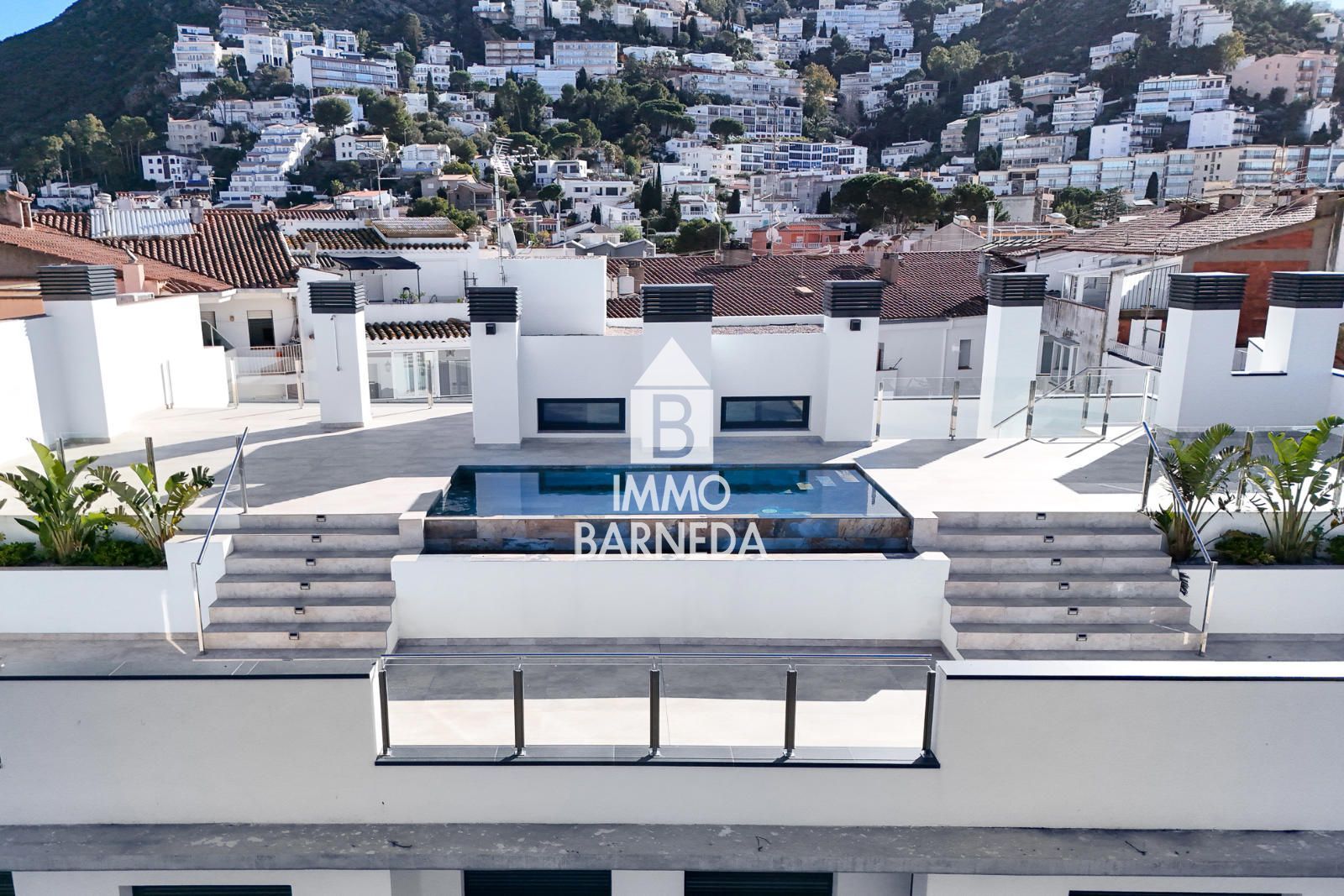 ¡Últimos Apartamentos de Obra Nueva en el Corazón de Roses!