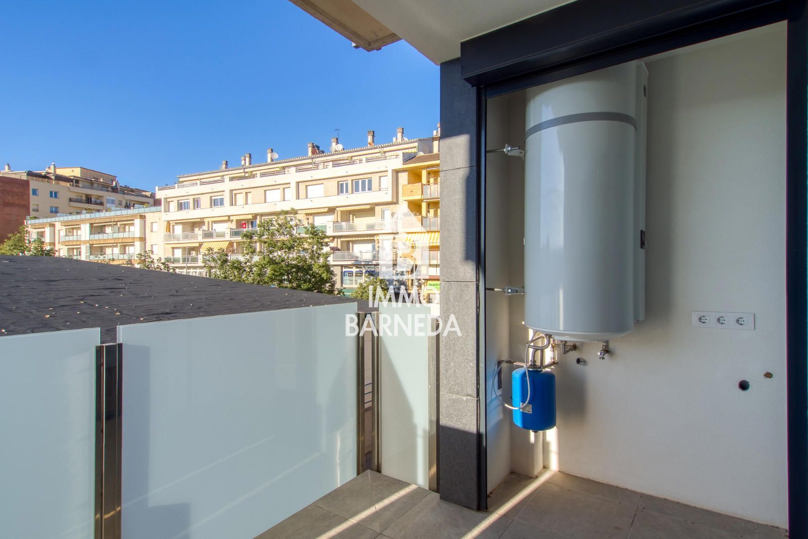 ¡Últimos Apartamentos de Obra Nueva en el Corazón de Roses!