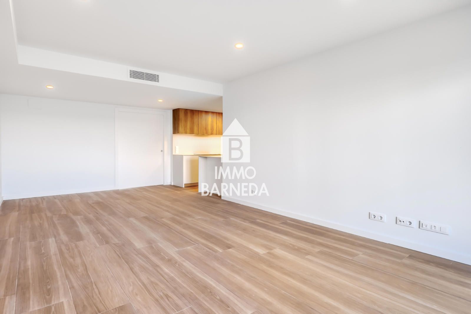 ¡Últimos Apartamentos de Obra Nueva en el Corazón de Roses!