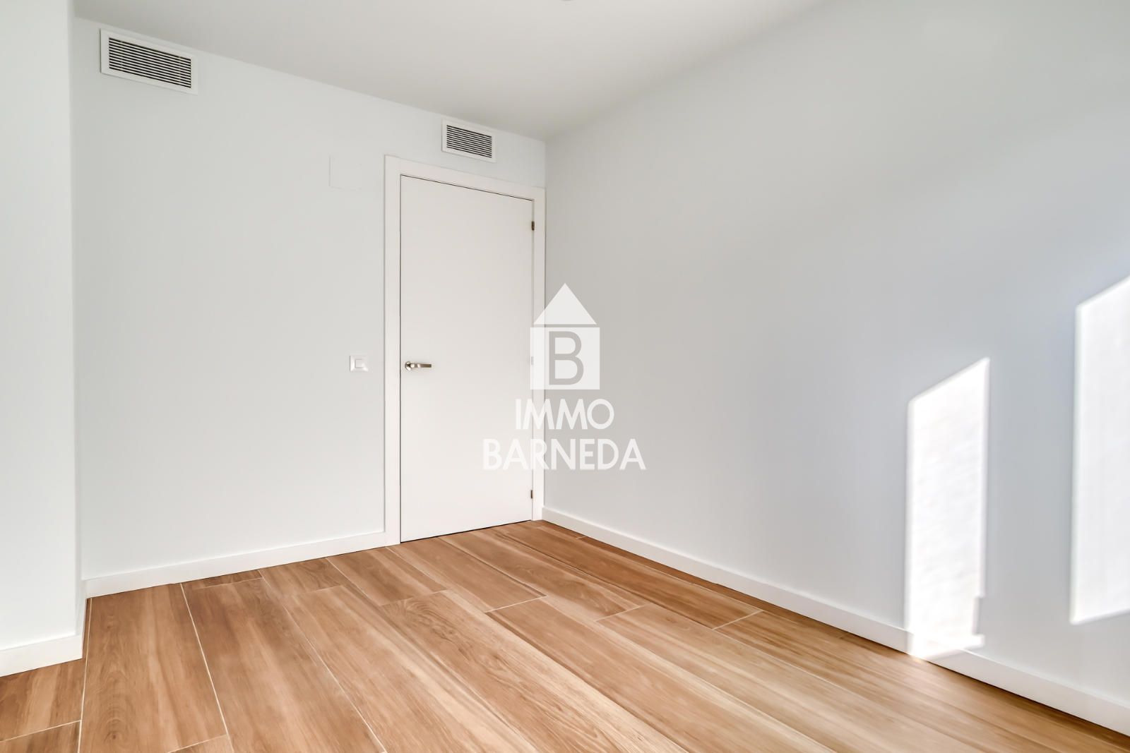 ¡Últimos Apartamentos de Obra Nueva en el Corazón de Roses!