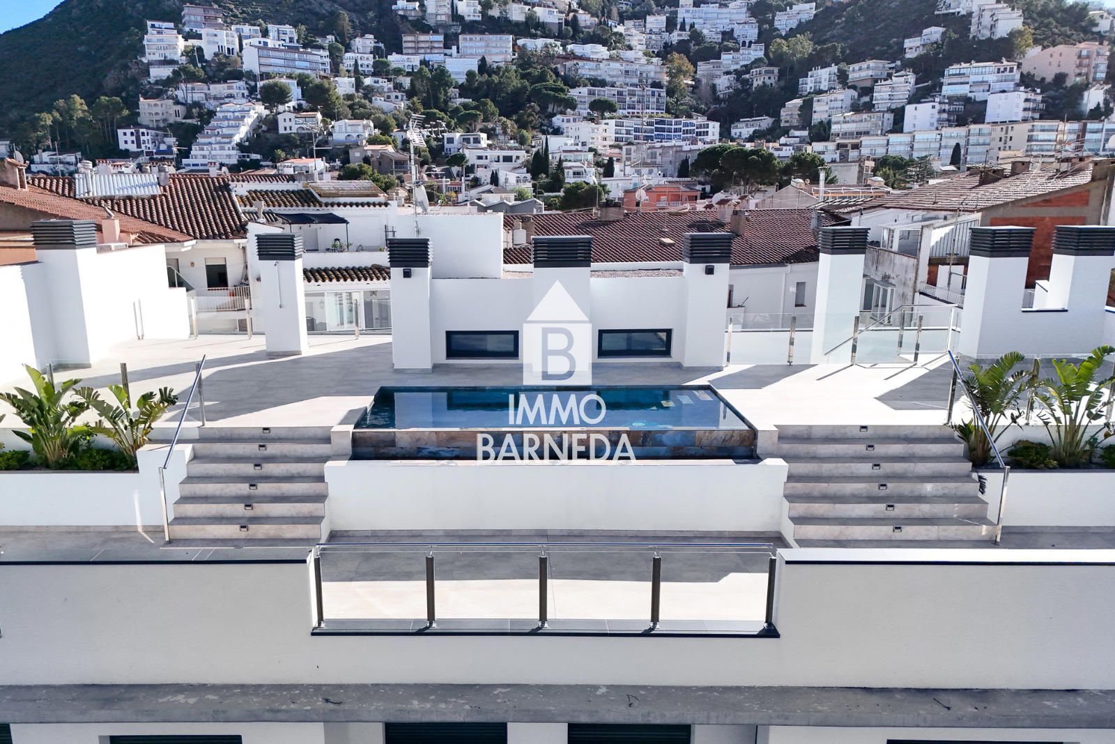 ¡Últimos Apartamentos de Obra Nueva en el Corazón de Roses!