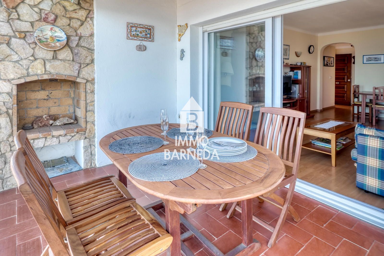 Exclusive property with panoramic views of the sea and the port of Roses