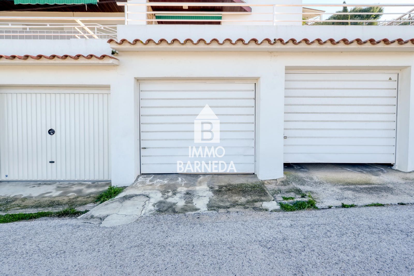 Exclusive property with panoramic views of the sea and the port of Roses