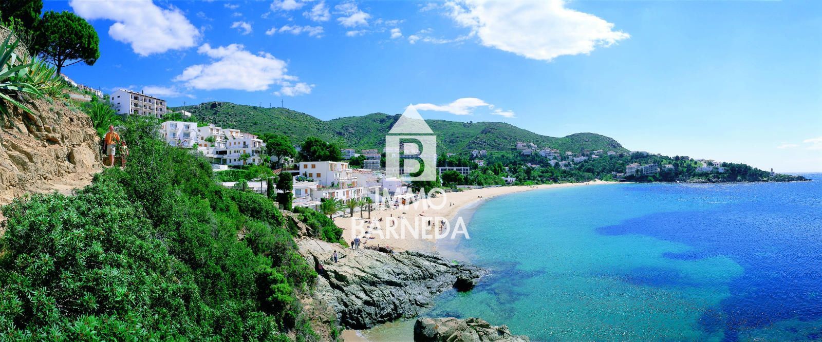 VILLA PANORÁMICA CON VISTAS AL MAR, PISCINA PRIVADA Y GRAN JARDÍN EN MAS FUMATS