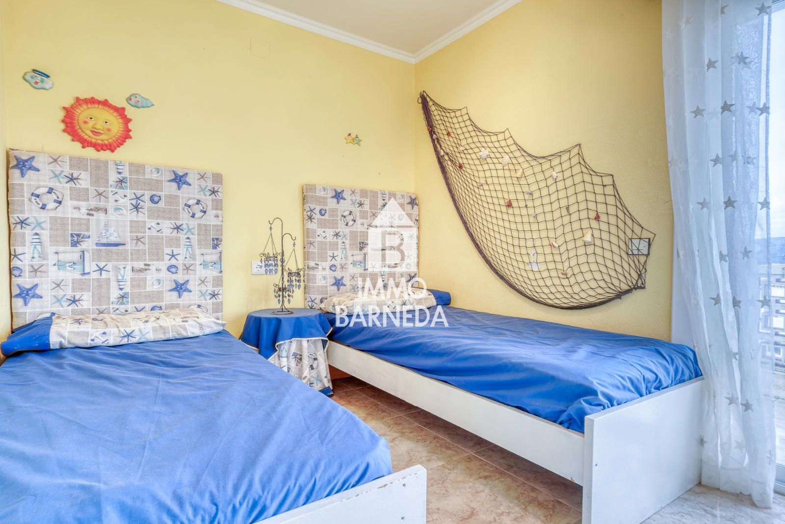 Maison chaleureuse avec terrain à Puig Rom avec piscine communautaire et garage privé