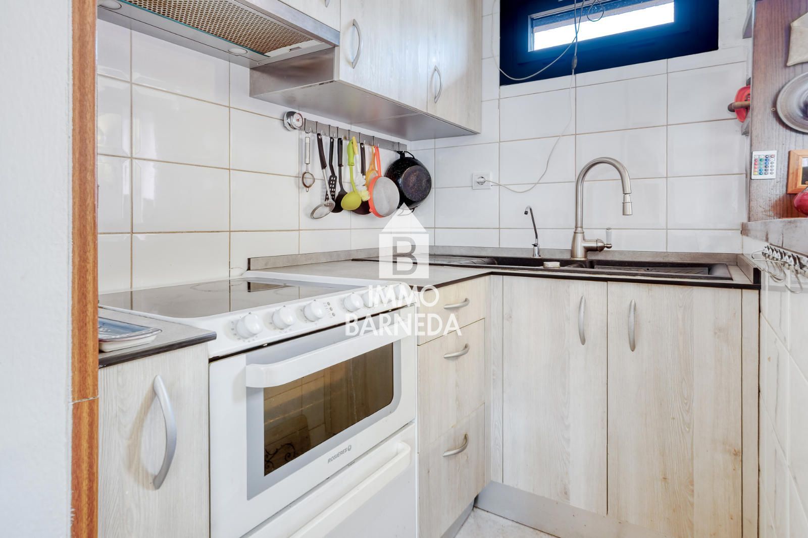 Charmante maison mitoyenne avec jardin à 900 m de la plage à Mas Matas