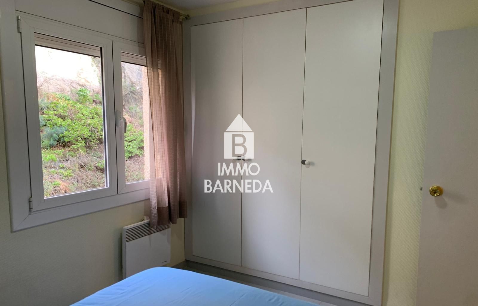 Apartament a 200 m de la platja amb llicència turística