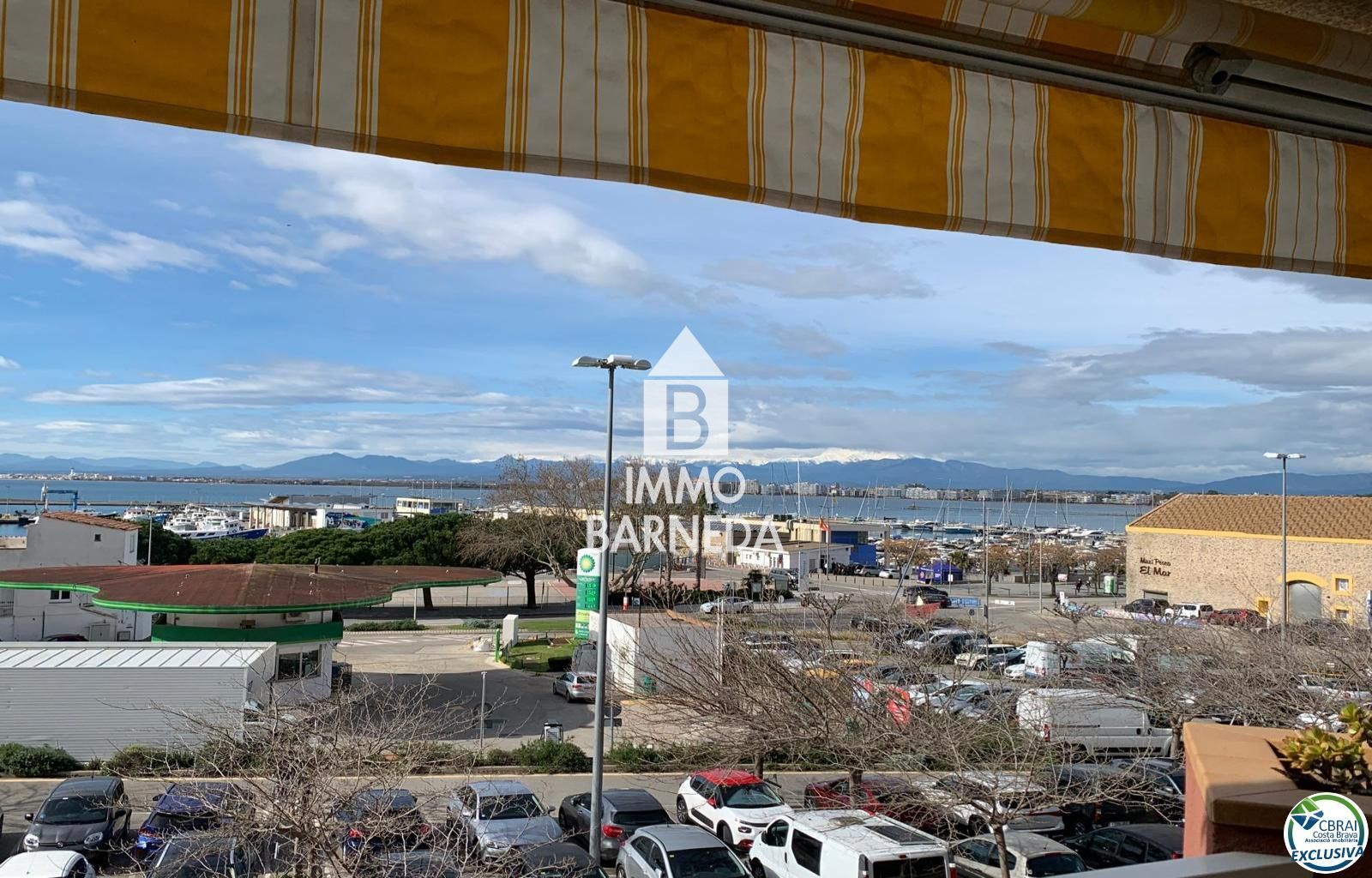 Apartament a 200 m de la platja amb llicència turística