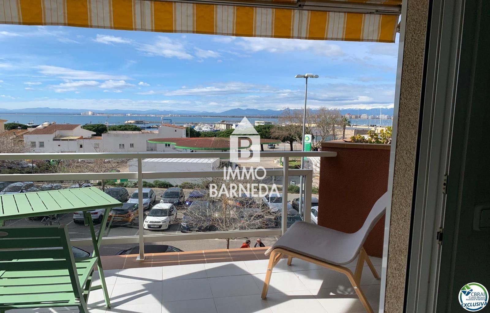 Apartament a 200 m de la platja amb llicència turística