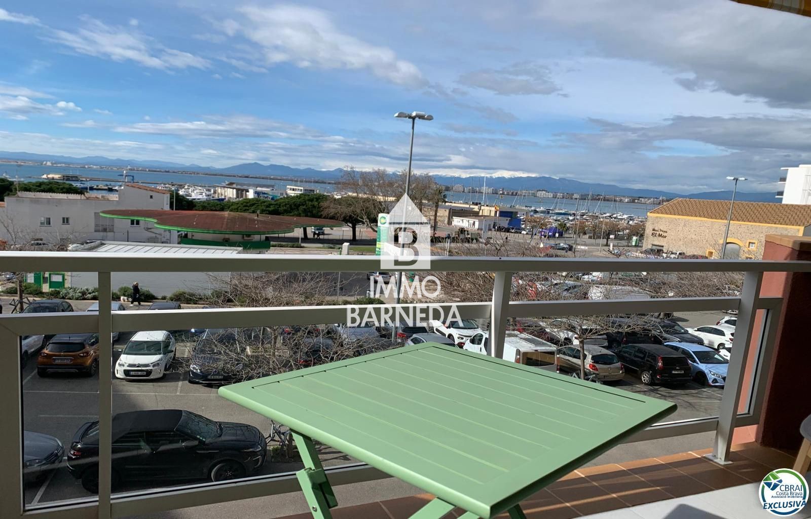 Apartament a 200 m de la platja amb llicència turística