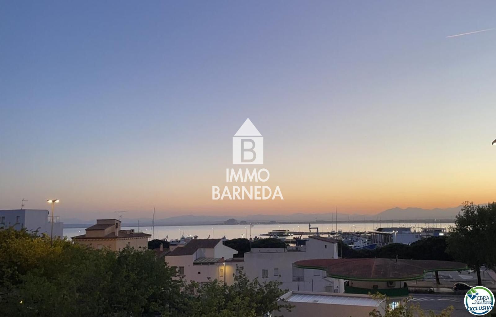 Apartamento a 200 m de la playa con licencia turística