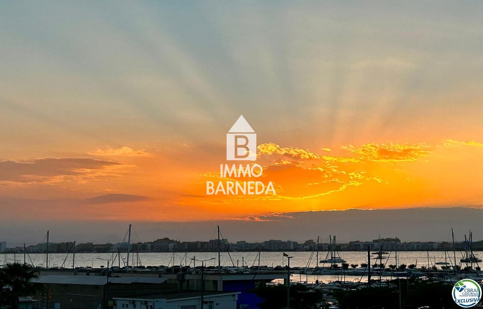 Apartamento a 200 m de la playa con licencia turística