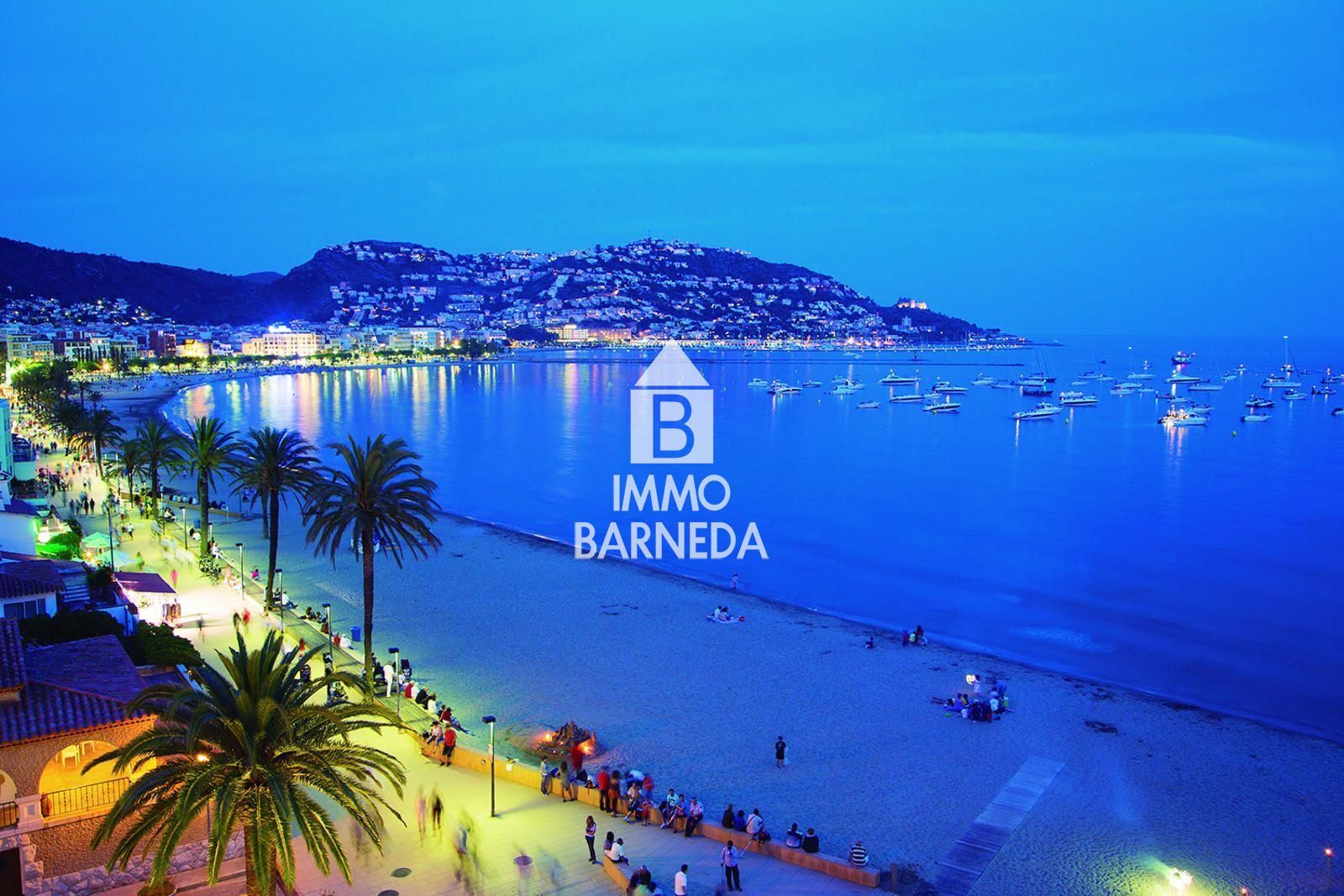 LES GARRIGUES Charmant appartement rénové avec jardins et parking communautaire