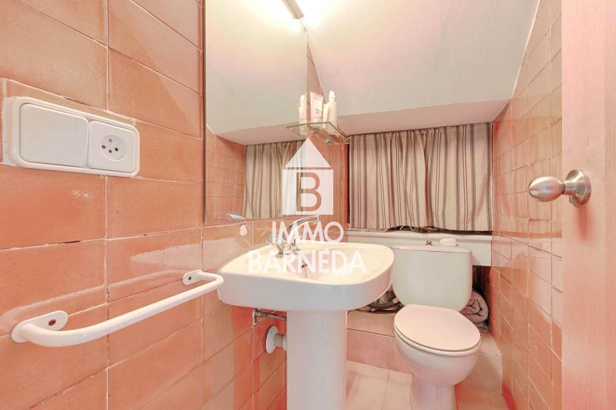 Exclusive house with a 10x4 m mooring and views of the natural park, canal, and sea in Roses