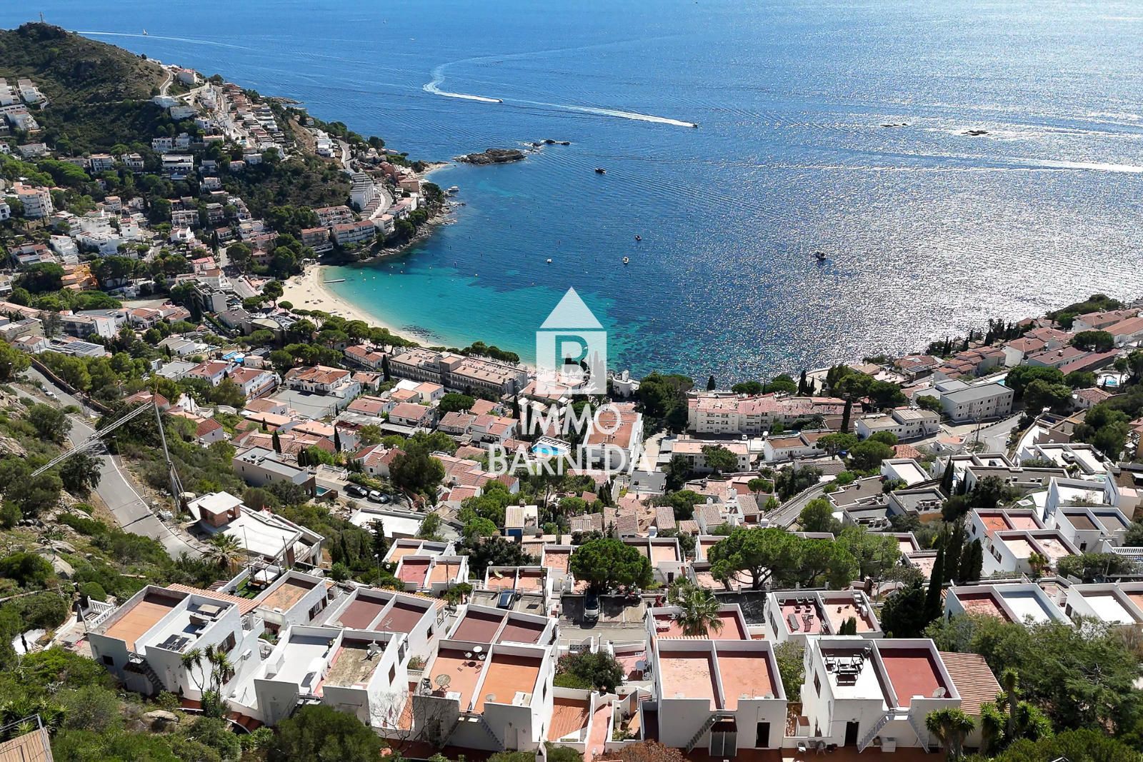 ✨ Maison exclusive avec vue sur la mer à Canyelles – À 300 m de la plage ✨