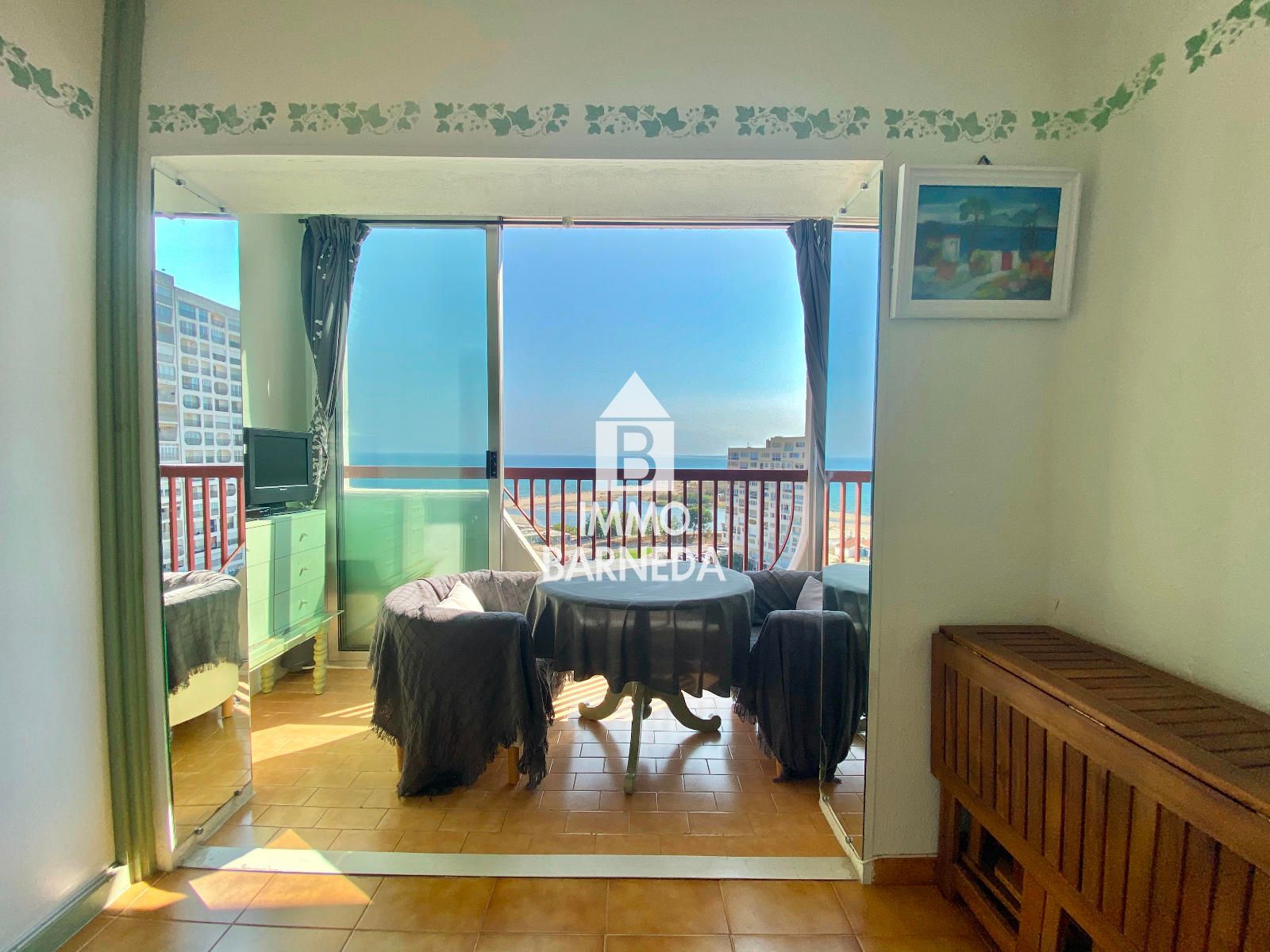 Estudi en primera línia amb vistes al mar a Empuriabrava