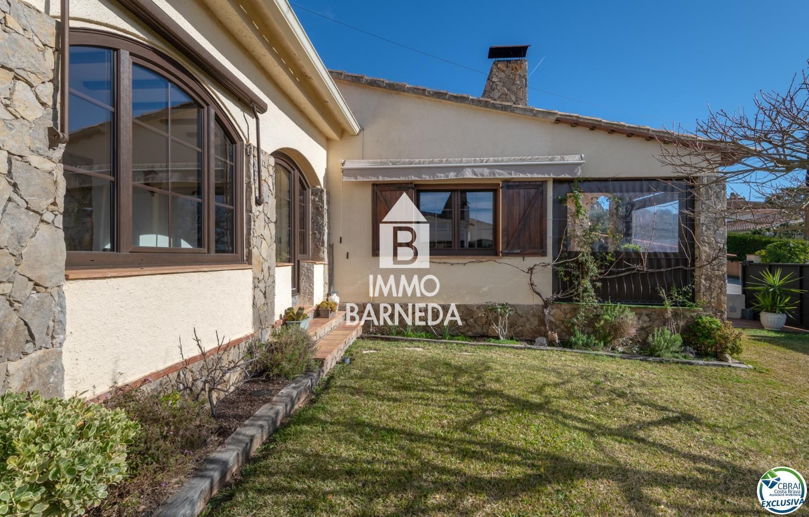 House with sea views in Torre Gran – 580 m² plot