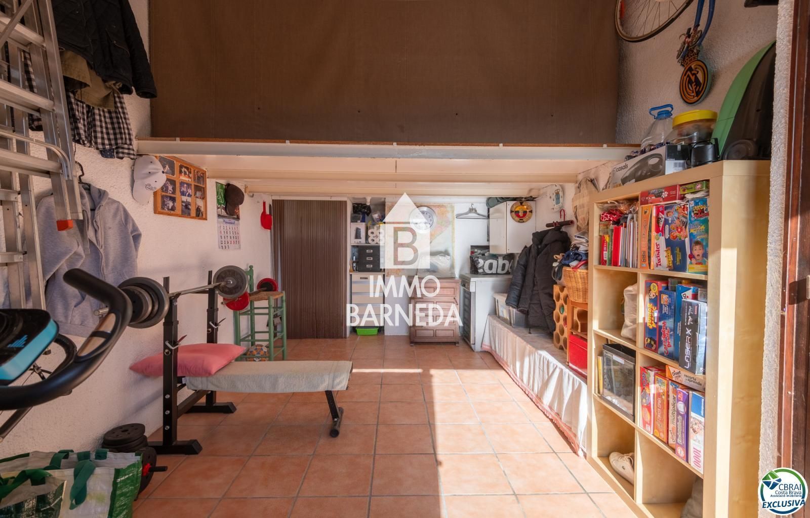 House with sea views in Torre Gran – 580 m² plot