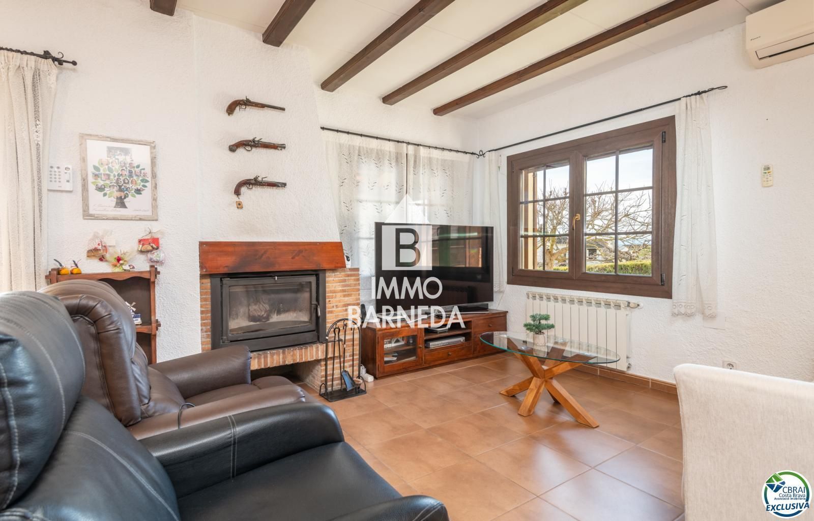 House with sea views in Torre Gran – 580 m² plot