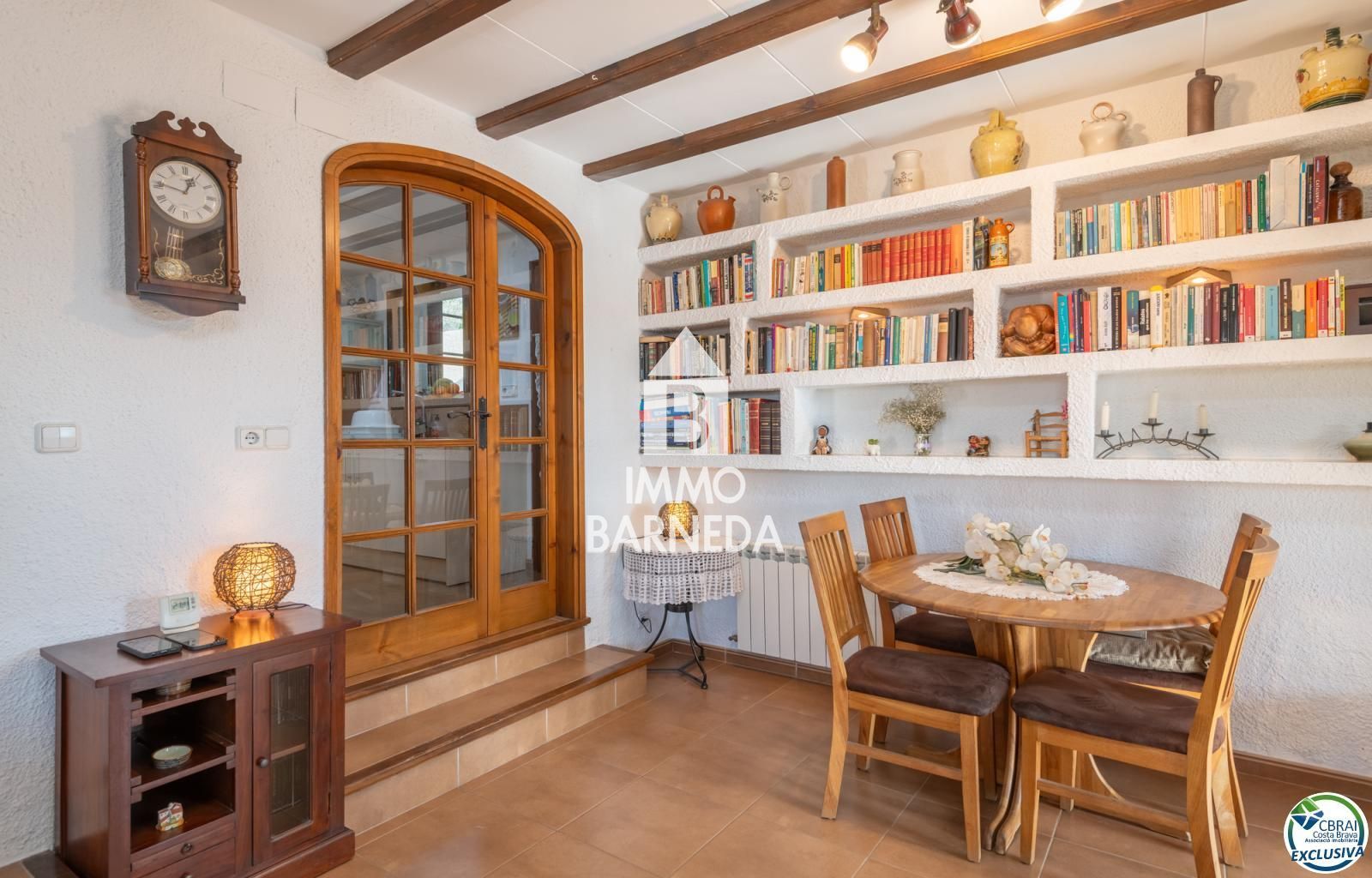 House with sea views in Torre Gran – 580 m² plot