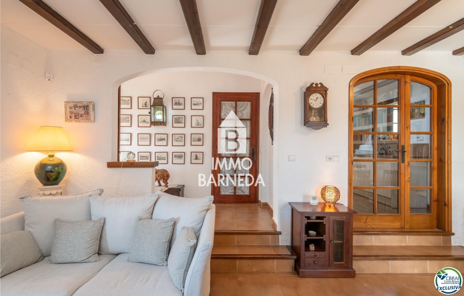 House with sea views in Torre Gran – 580 m² plot