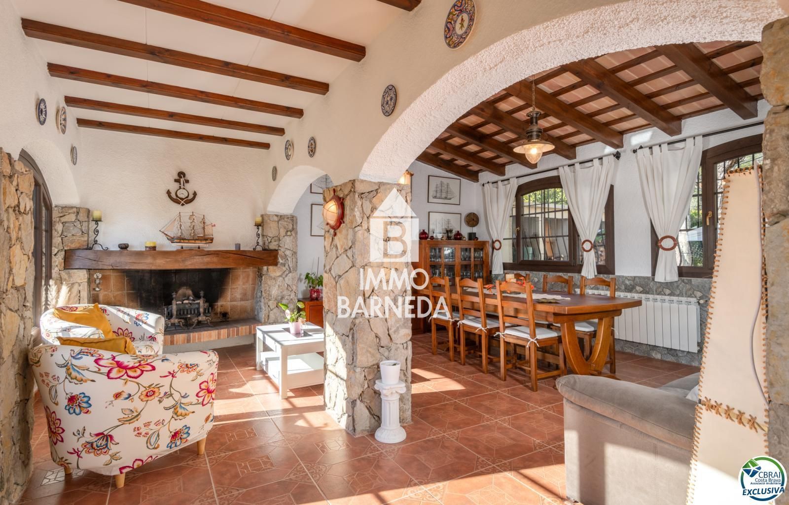 House with sea views in Torre Gran – 580 m² plot