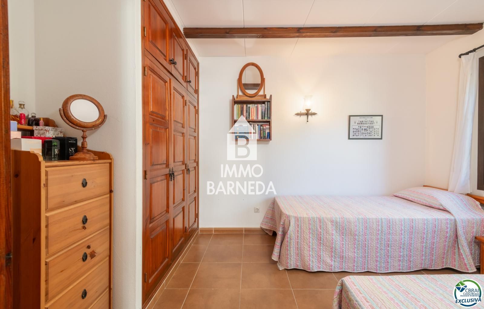 House with sea views in Torre Gran – 580 m² plot