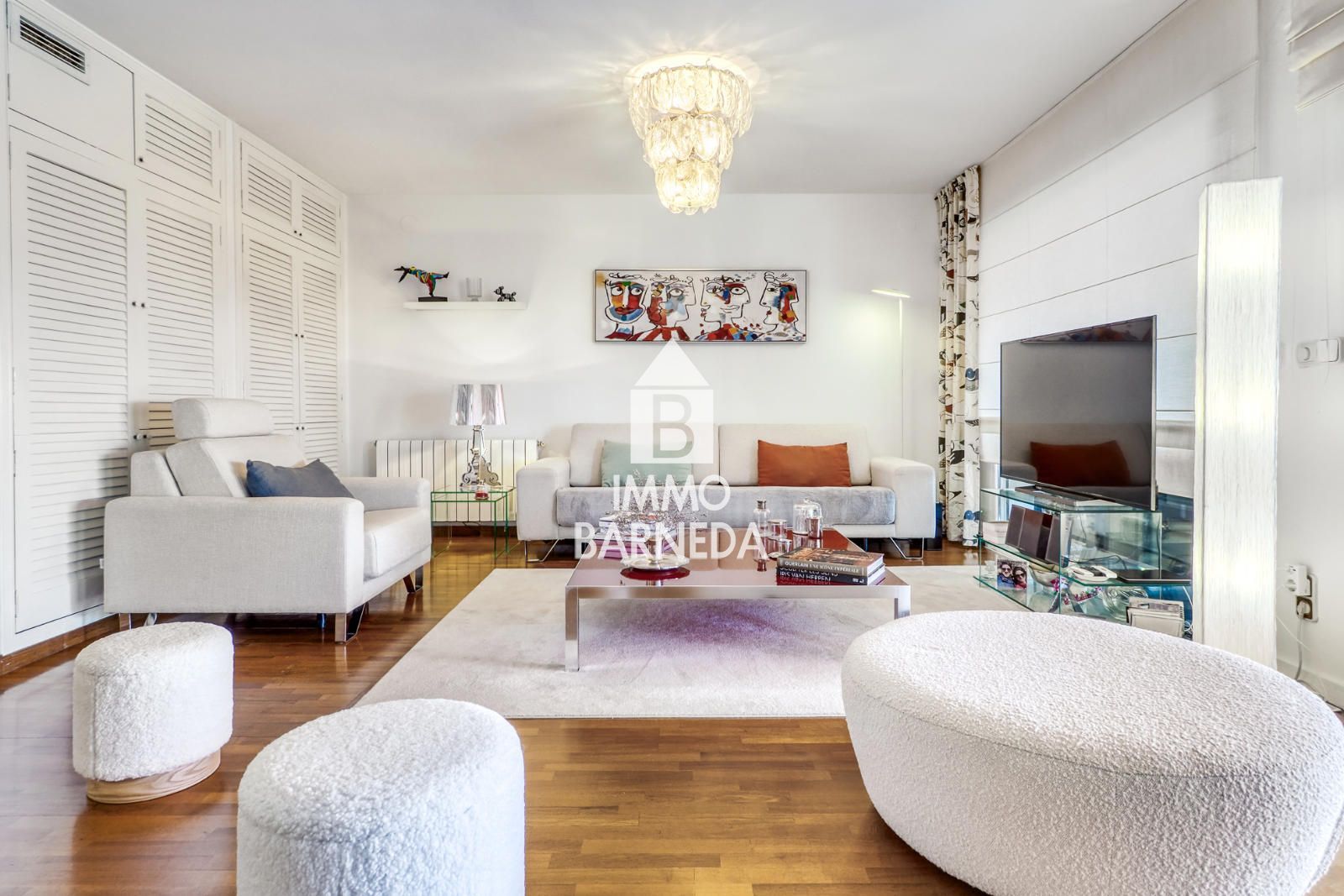 Elegante apartamento con espectaculares vistas al puerto de Roses