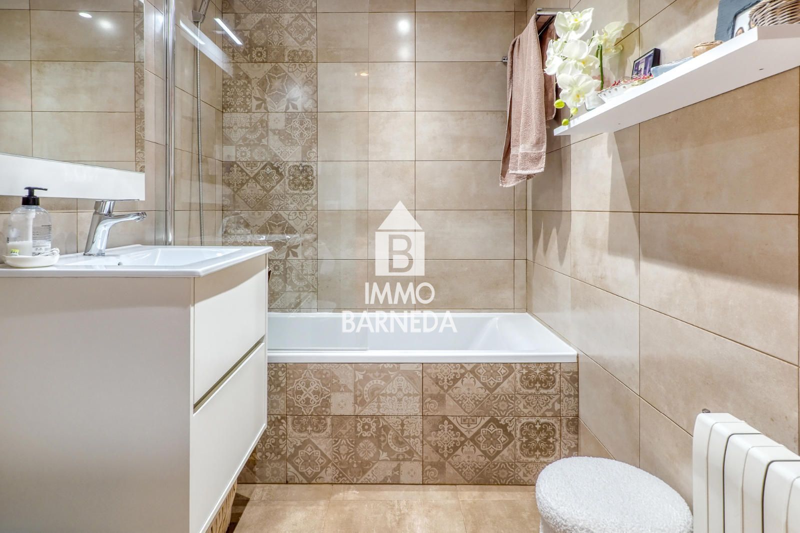 Elegante apartamento con espectaculares vistas al puerto de Roses