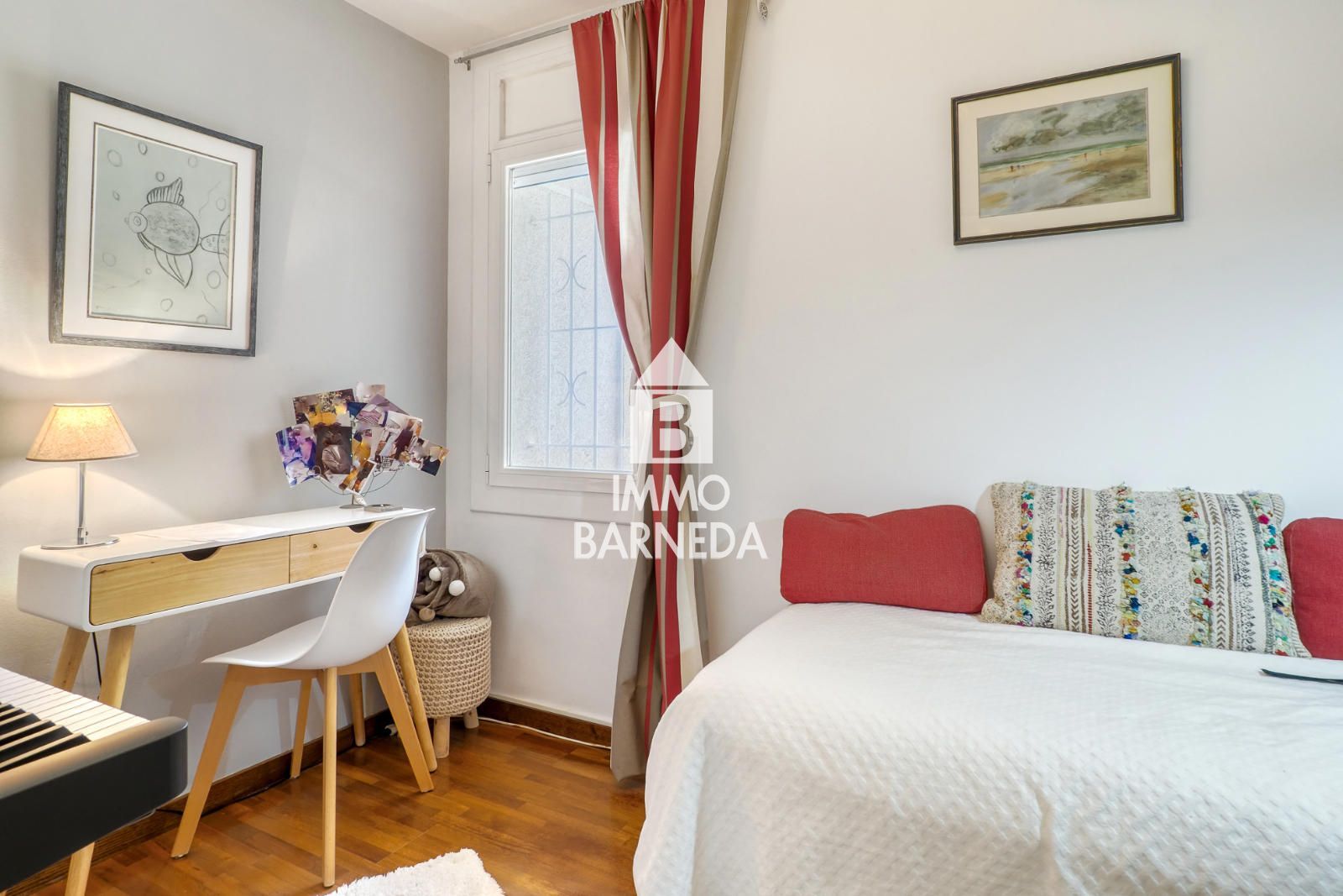 Elegante apartamento con espectaculares vistas al puerto de Roses