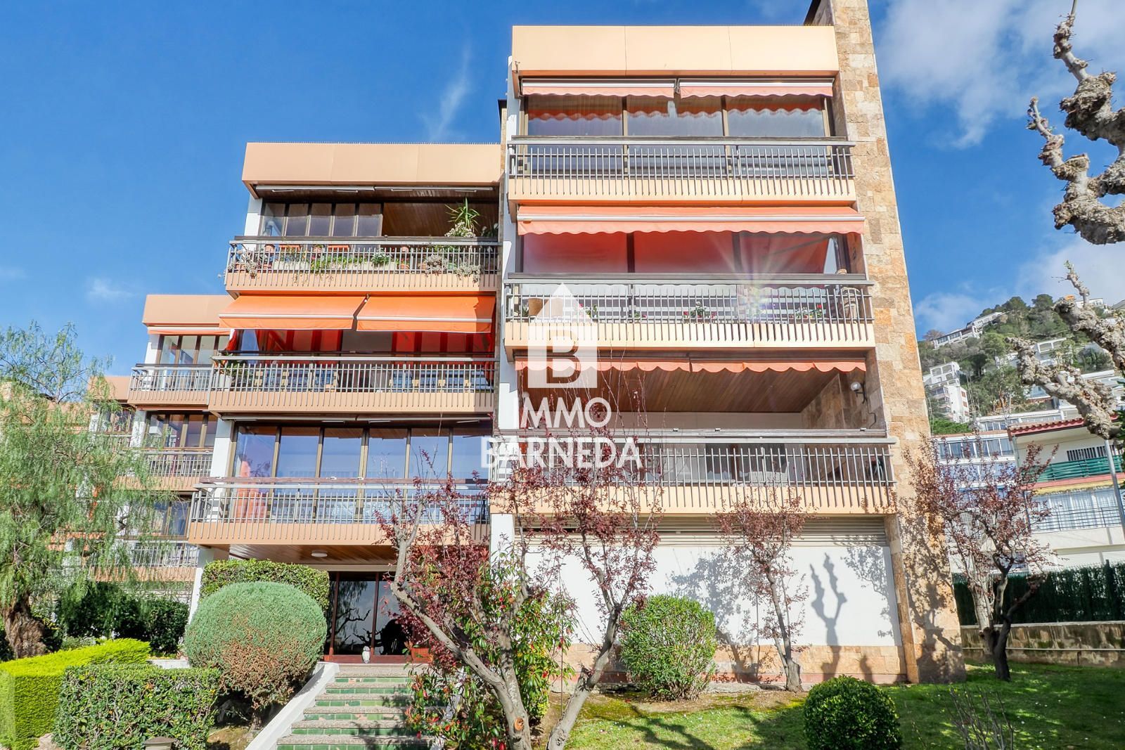 Elegante apartamento con espectaculares vistas al puerto de Roses