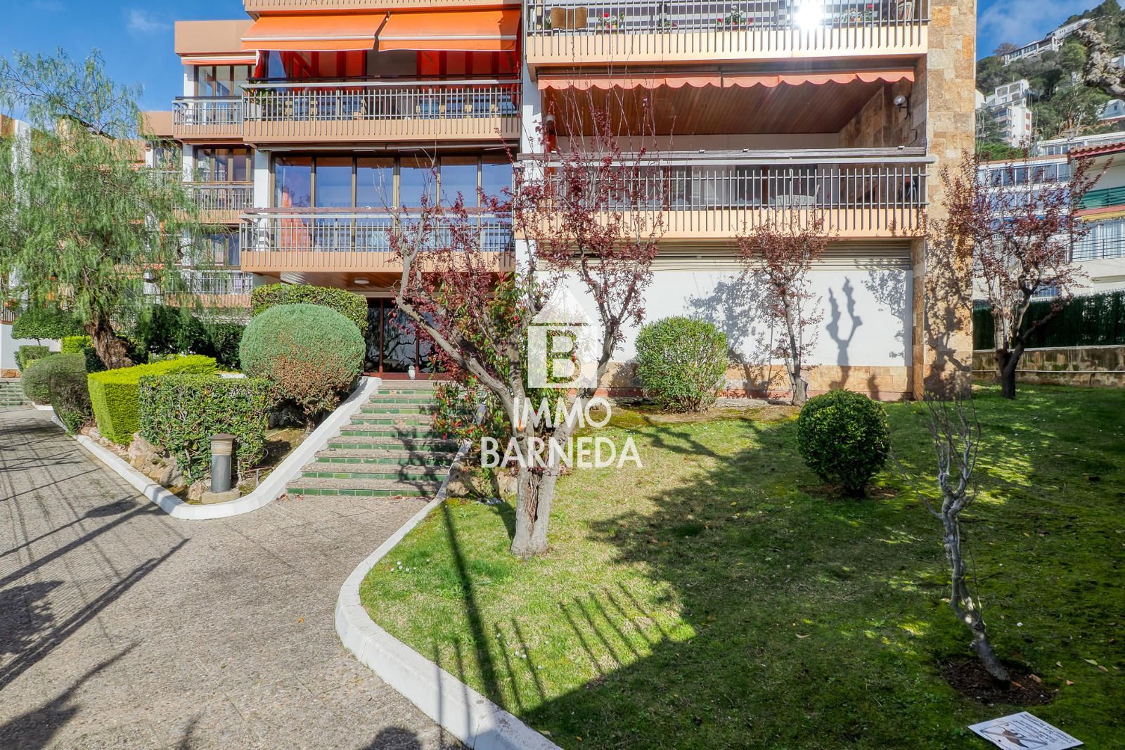 Elegante apartamento con espectaculares vistas al puerto de Roses