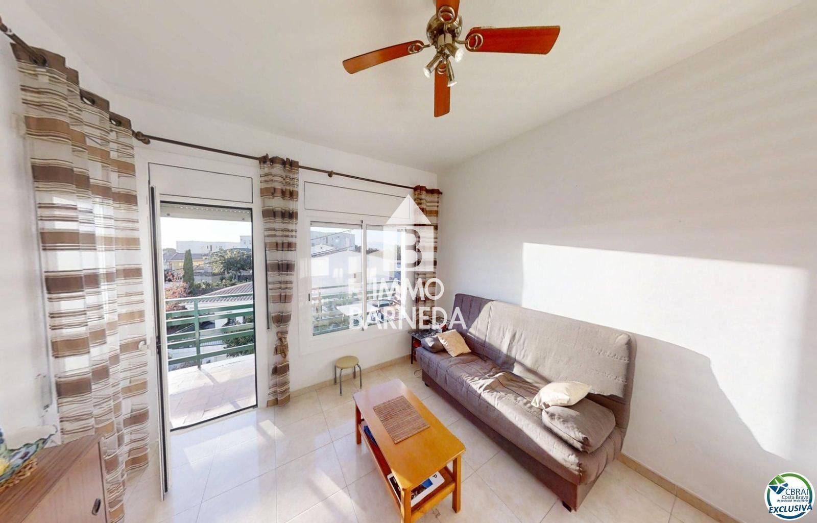 apartament 2 dormitoris amb vistes clares en més oliva, a Roses