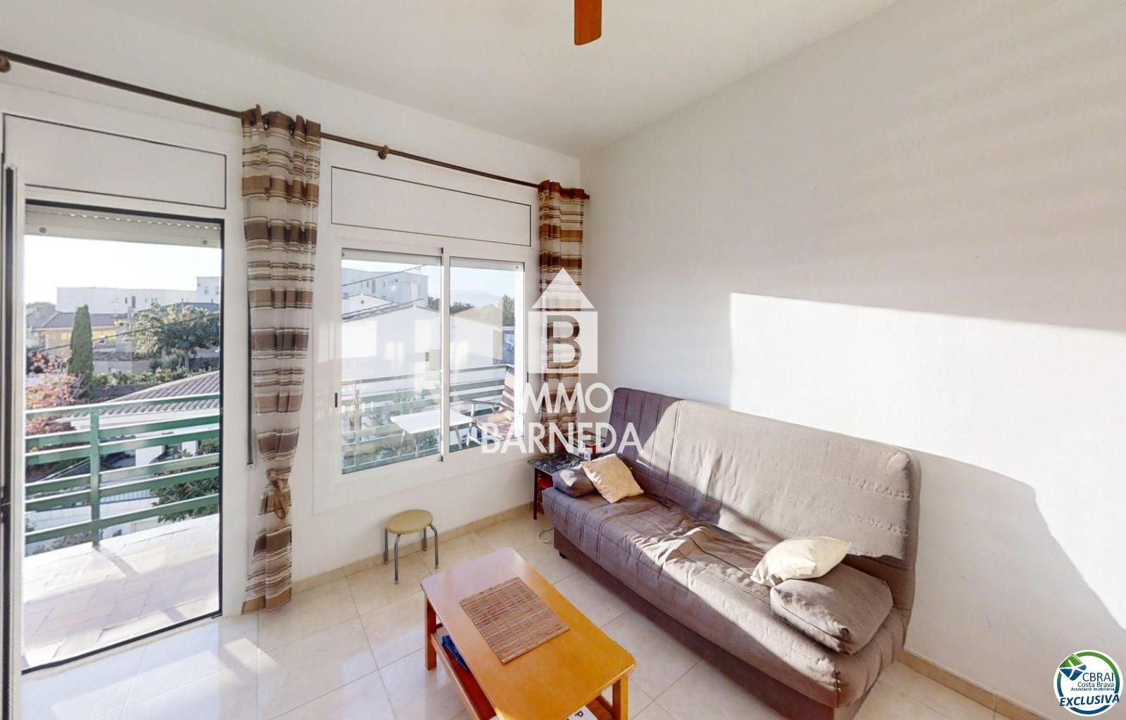 apartament 2 dormitoris amb vistes clares en més oliva, a Roses