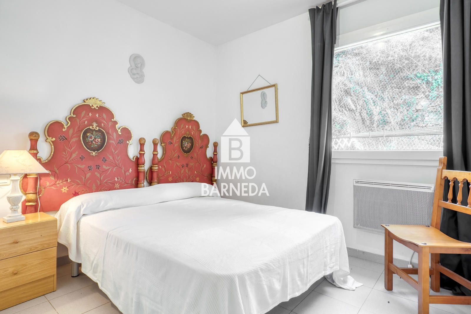 Encantador apartamento con licencia turística y vistas al puerto pesquero de Roses