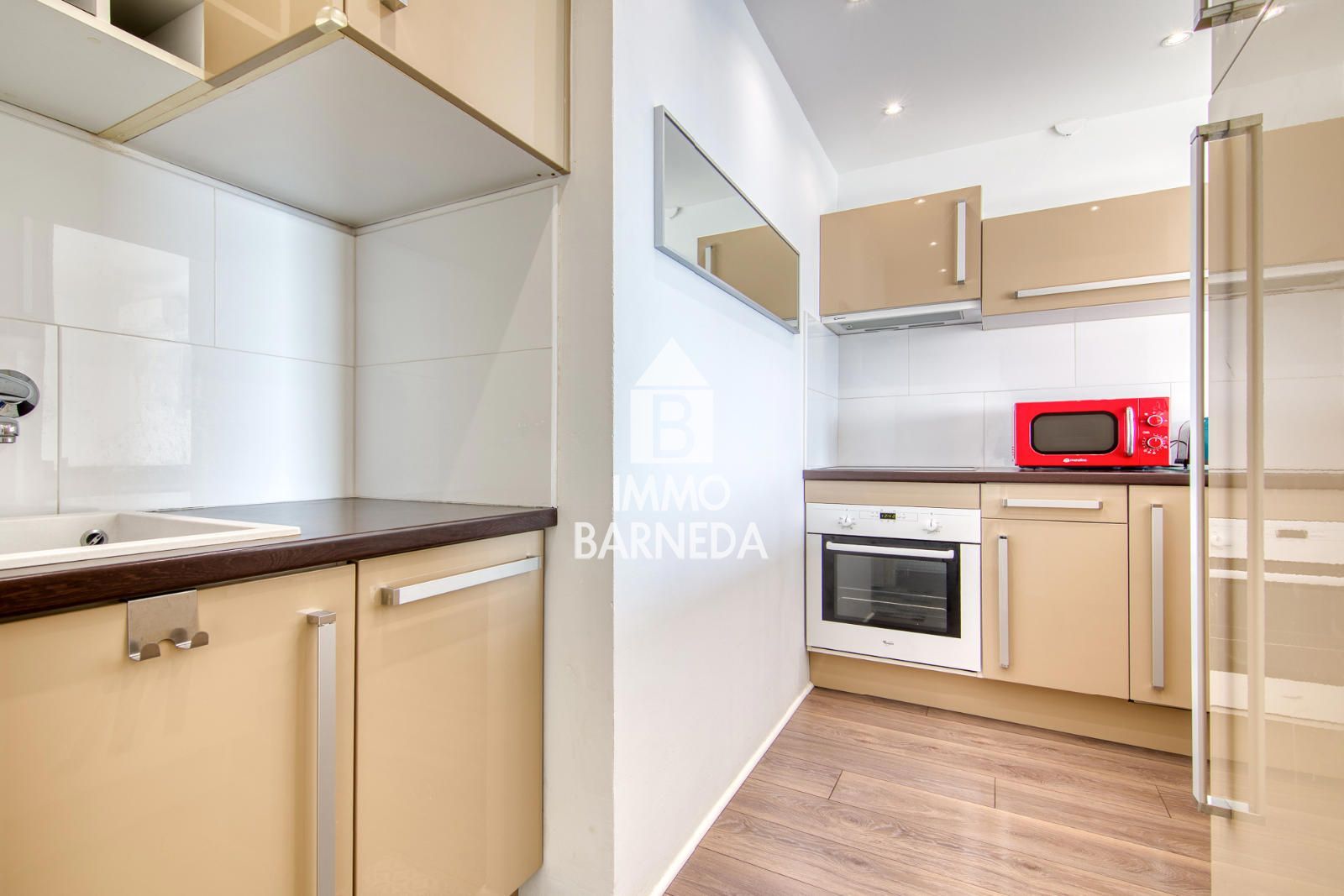 Apartamento totalmente reformado con vistas al mar en el 2º muelle de Roses