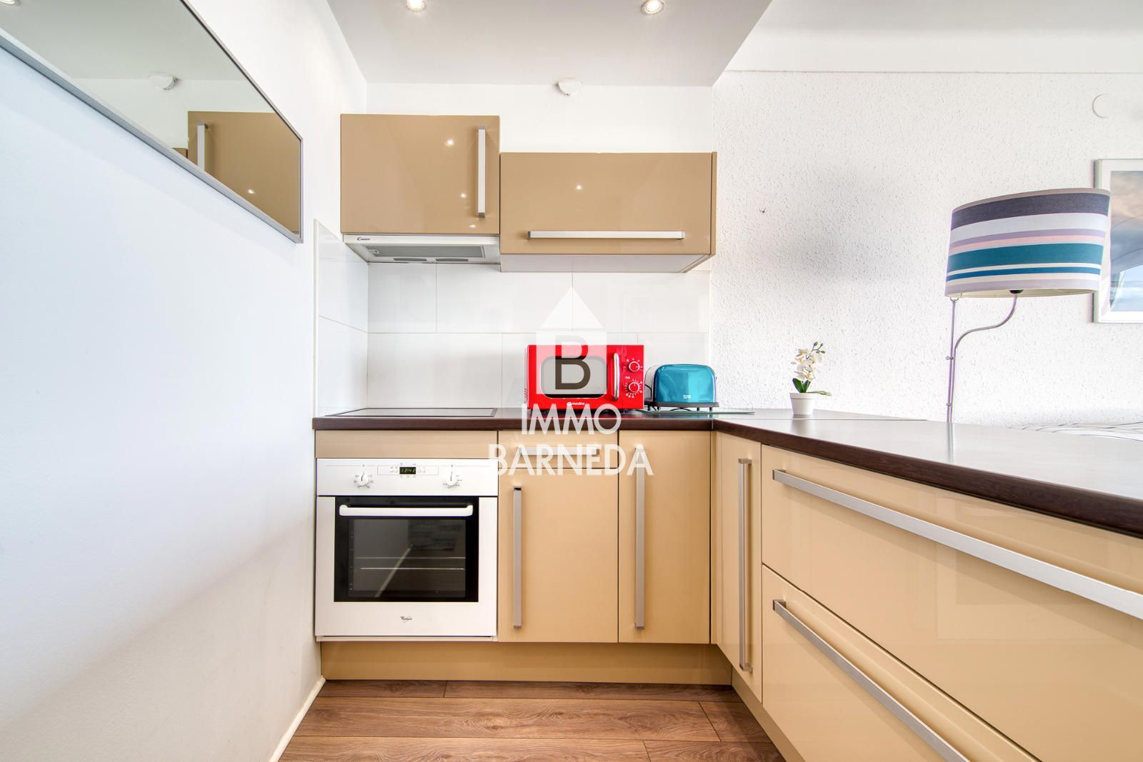 Apartamento totalmente reformado con vistas al mar en el 2º muelle de Roses